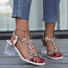 FashionSteps™ - Die stilvollsten Sandalen mit transparentem Absatz für den Sommer.