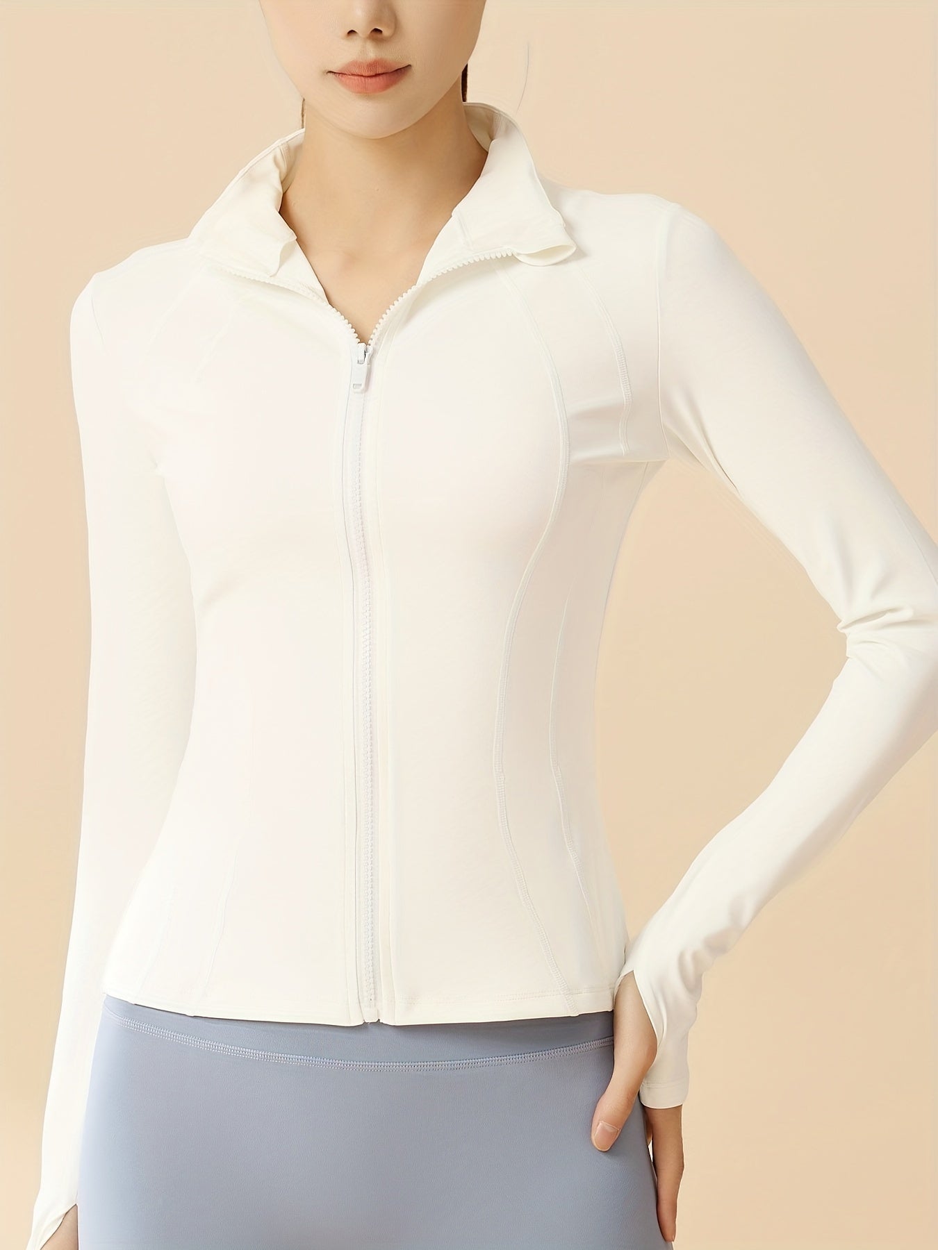 Eva | Gekürzte Sportjacke mit atmungsaktivem Material und Stehkragen