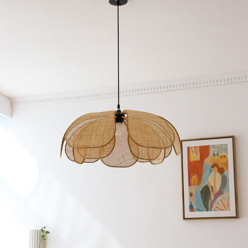 RustikaLeuchter™ - Charmantes Rattan-Design trifft auf rustikale Eleganz.