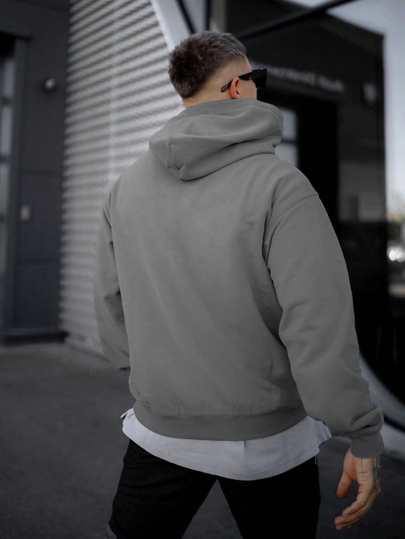 Tim | Einfarbiger Kapuzenpullover für Herren