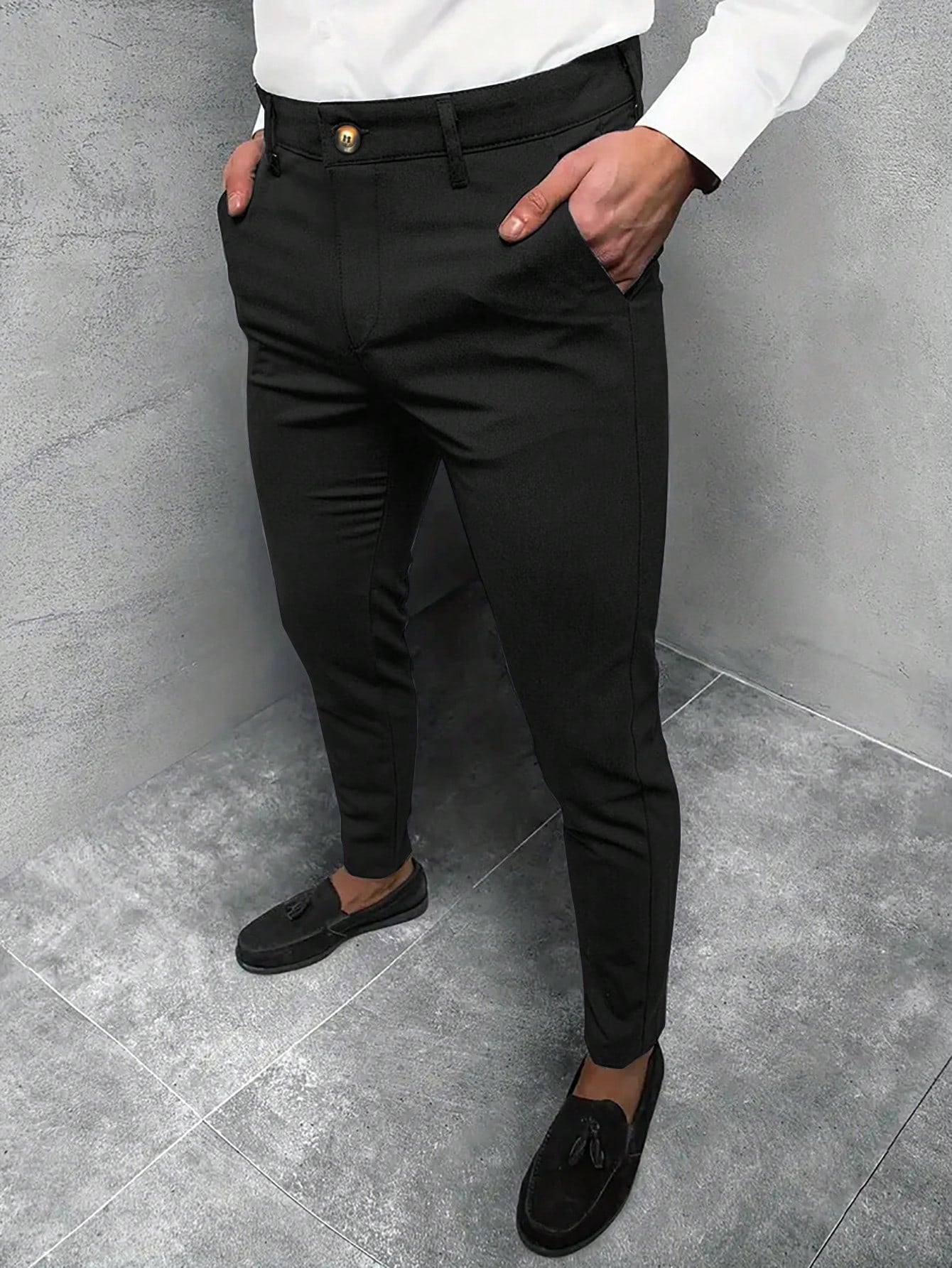Jasper | Einfarbige Herrenhose für lässige Geschäftsreisen