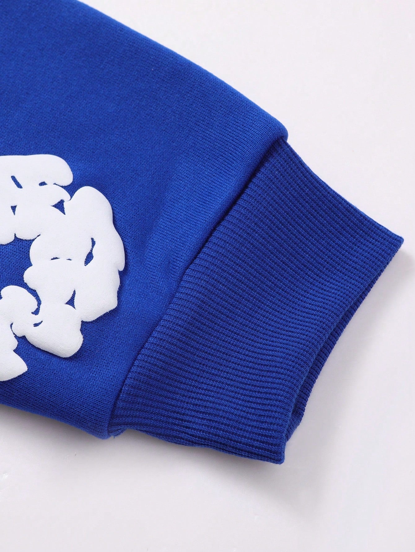 Daan | Kapuzenpullover mit blauem Blumendruck und Thermofutter