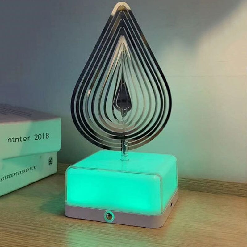 SpinNova™ Futuristisches Design trifft auf brillante Beleuchtung!