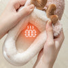 ReindeerCozy™ - Weihnachts-Hausschuhe mit Rentier-Design, weiche und warme Winterpantoffeln.