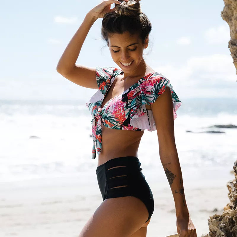 Eline | Farbenfroher & Sexy Bikini