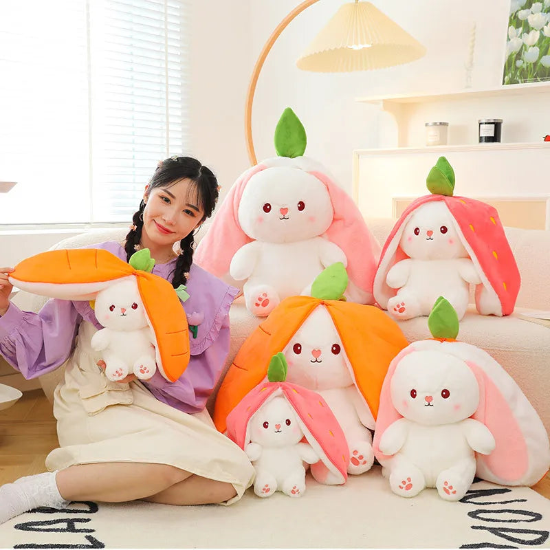 BunnyBerry™ - Der niedliche, wandelbare Plüschhase als Erdbeere!