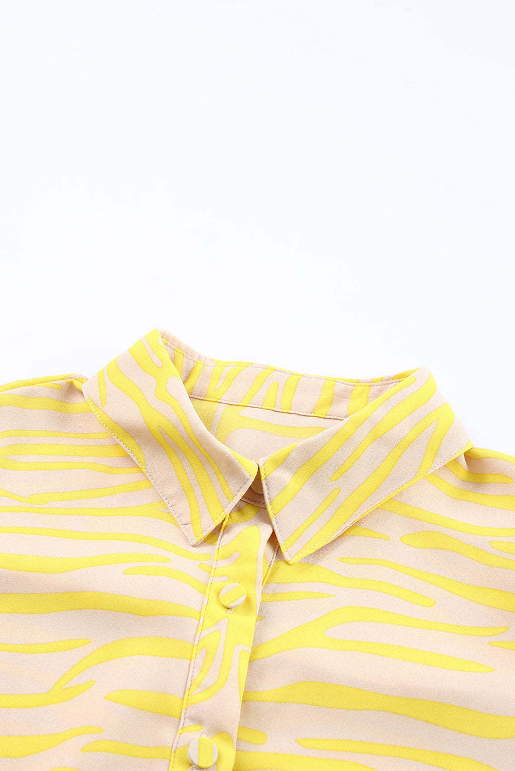 Bluse mit Zebramuster und V-Ausschnitt