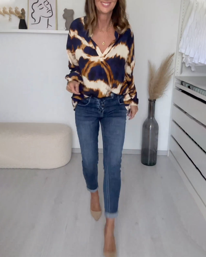 Sommerbluse mit V-Ausschnitt