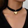 Nina | Elegante Sexy Liebesherz-Kette mit Schwarzem Flanellband Choker