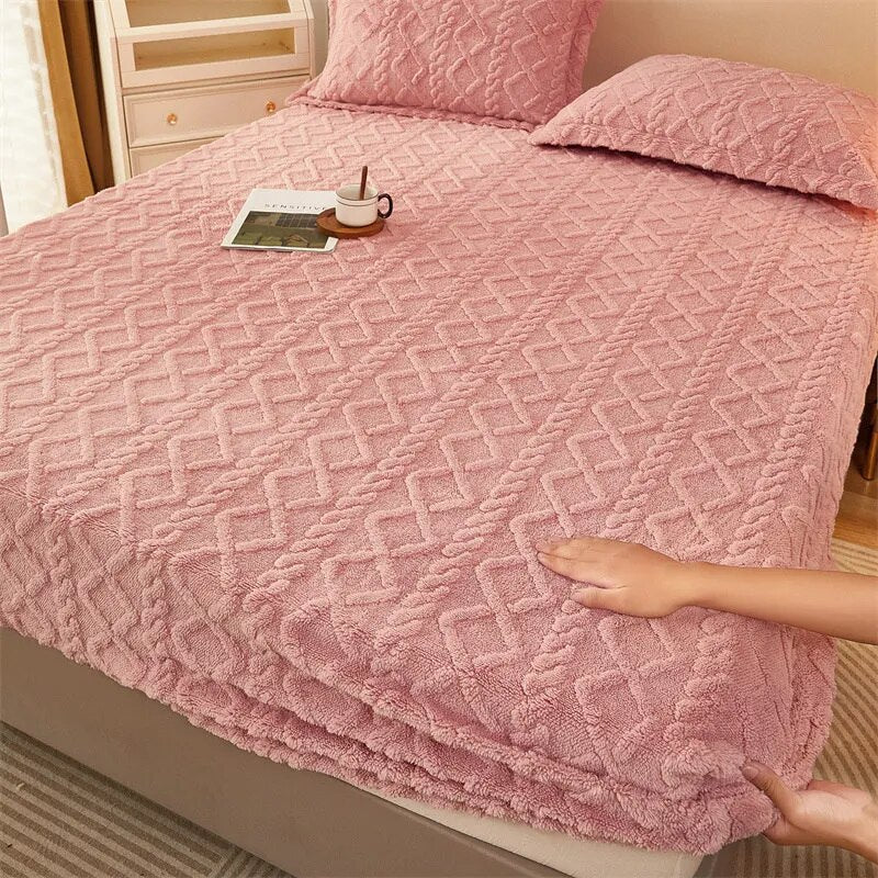 DreamCover™ - Verwandle dein Bett in eine Oase der Gemütlichkeit.