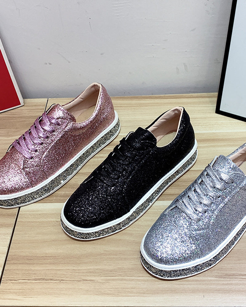 Plateau-Turnschuhe in großen Größen für Frauen