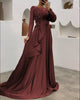 EleganceGown™ - Das stilvolle Ballkleid für formelle Anlässe.