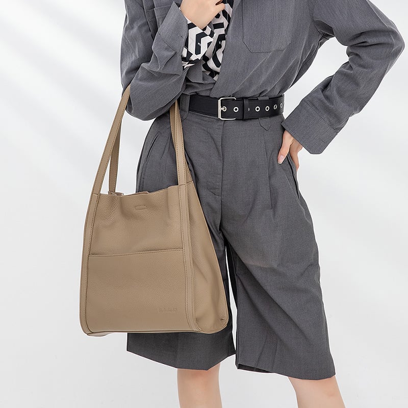 LuxuryLeather™ - Die ultimative Tasche für jede Gelegenheit