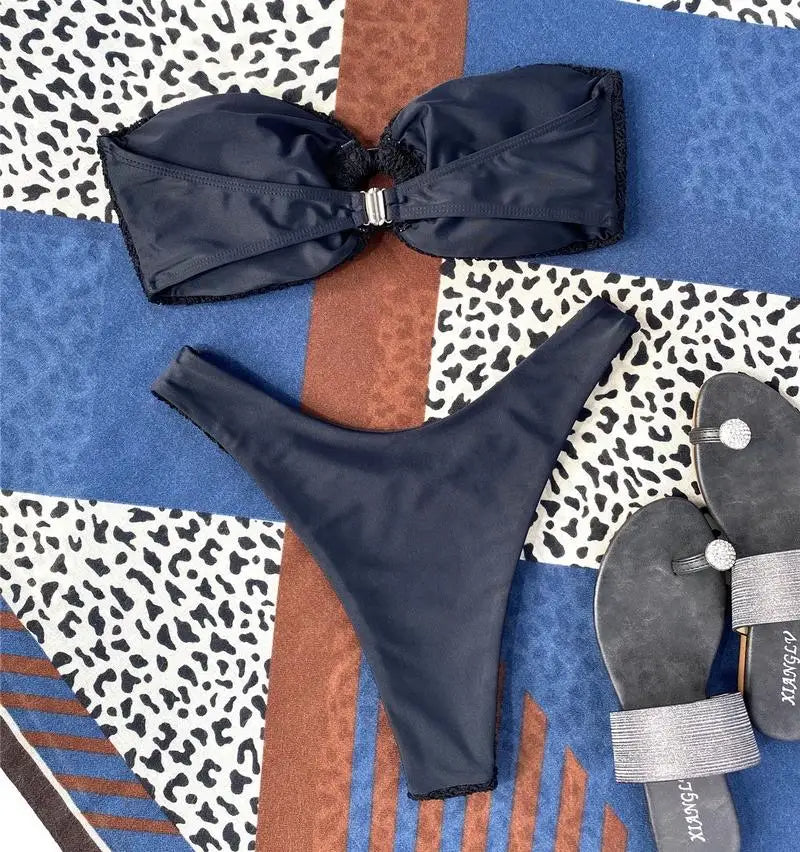 Luna | Trendiger & Sexy Trägerloser Bikini