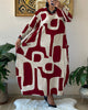 Langärmeliges Kleid mit schwarz-weißem Print