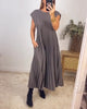 Ärmelloses, plissiertes, einfarbiges Kleid