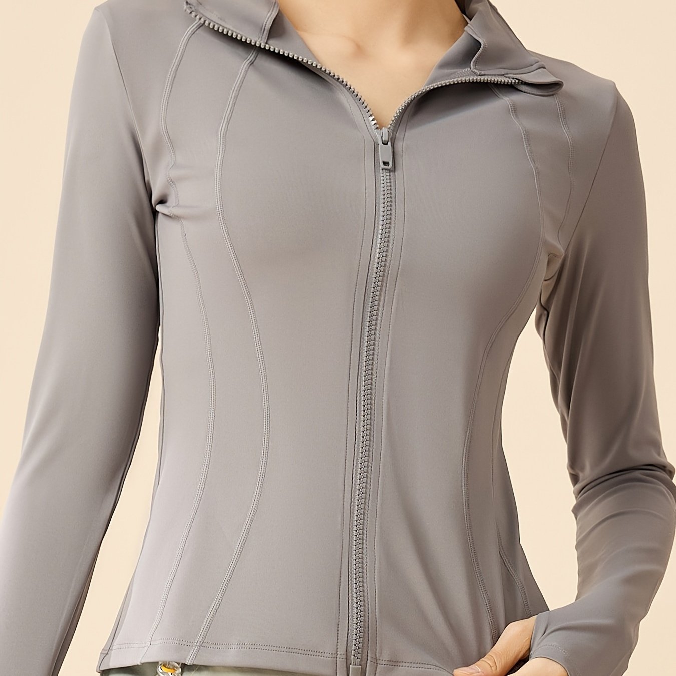 Eva | Gekürzte Sportjacke mit atmungsaktivem Material und Stehkragen