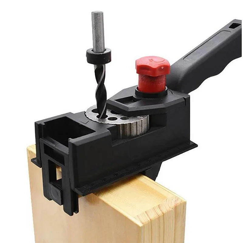 DrillMaster™ - Ihr präziser Partner für Holzarbeiten.