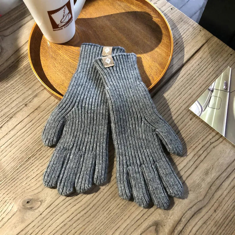 Nina | Warme & Stilvolle Gestrickte Damenhandschuhe