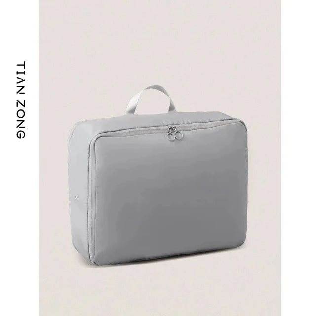 TravelTidy™ - Die tragbare Reisetasche mit großer Kapazität.