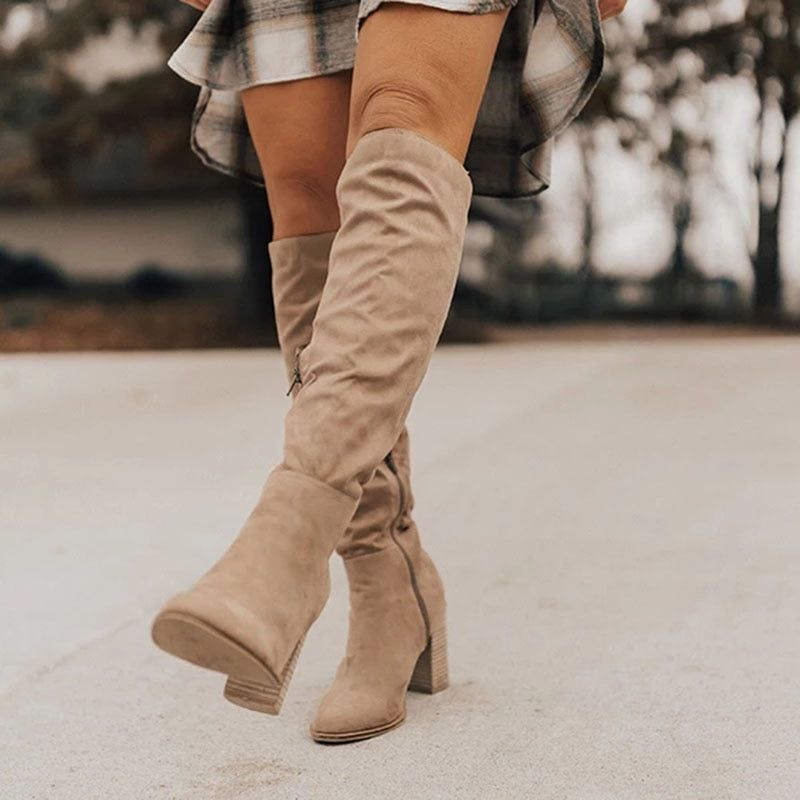 Lotte | Kniestiefel mit hohem Absatz