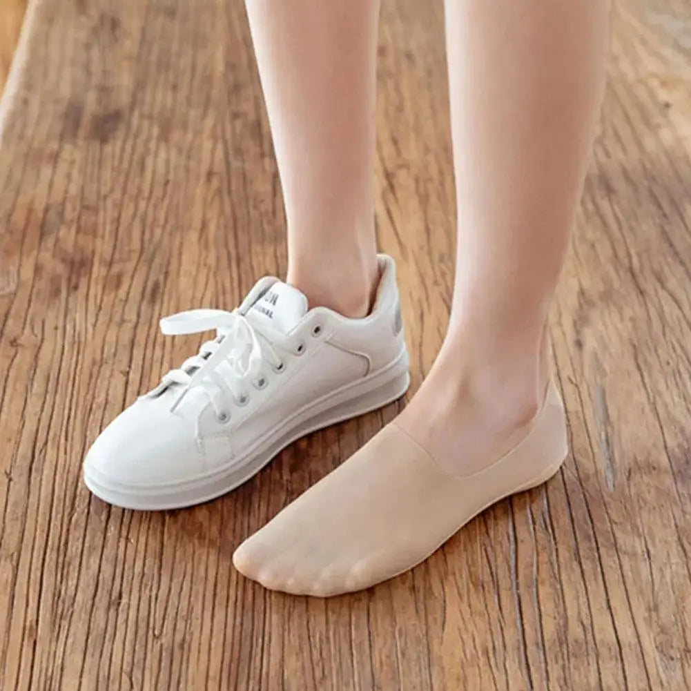 SlipGuard™ - Unsichtbare Anti-Rutsch-Socken für maximalen Komfort!