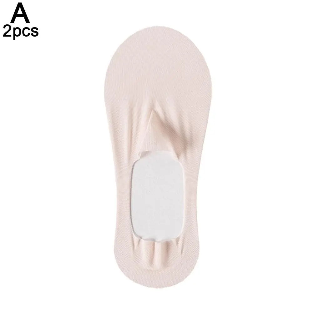 SlipGuard™ - Unsichtbare Anti-Rutsch-Socken für maximalen Komfort!