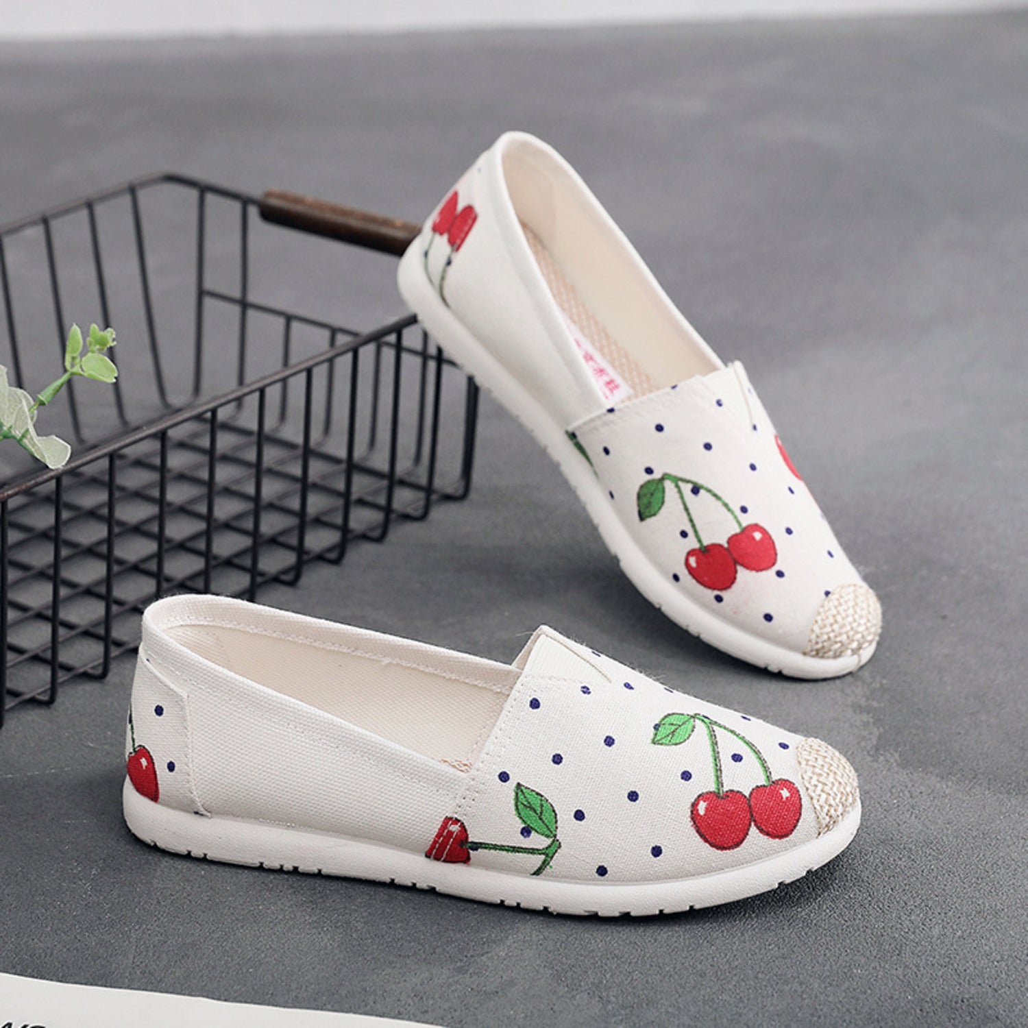 Loïs | Flache Espadrilles aus Canvas mit Bohème-Print