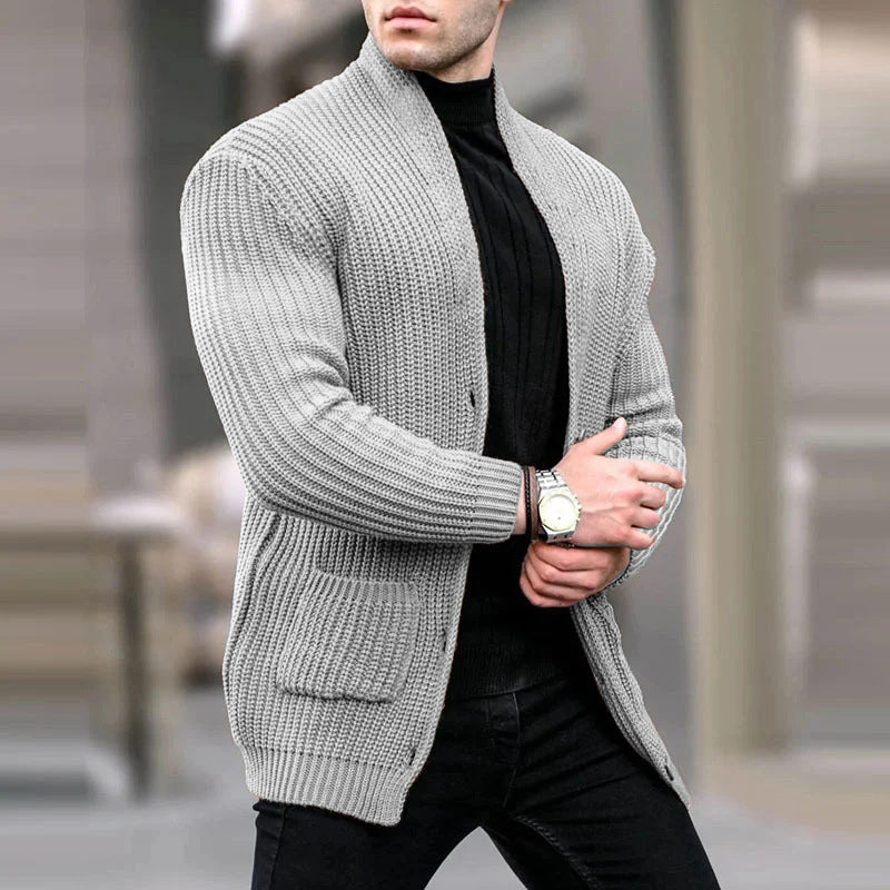 Julius | Warme, schmal geschnittene Strickjacke für Herren