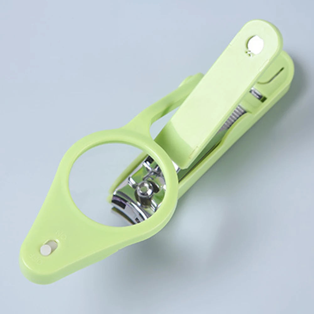 ClipMaster™ - der fortschrittlichste Nagelclipper für präzises Schneiden