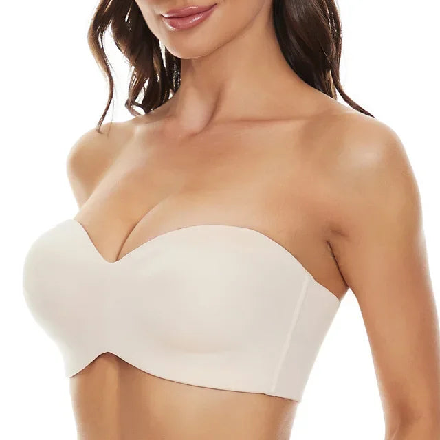 LiftEase™ - Der perfekte trägerlose BH für unsichtbaren Halt und Komfort.