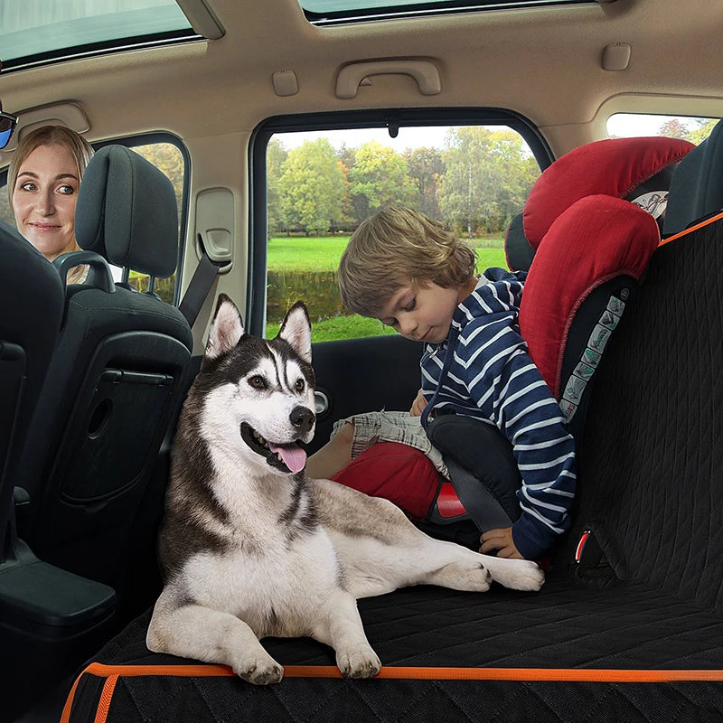PetTravel™ - Die ultimative Hartboden-Autositzverlängerung für Ihr Haustier.