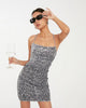 GlamDress™ - Das ultimative Partykleid für stilvolle Auftritte.