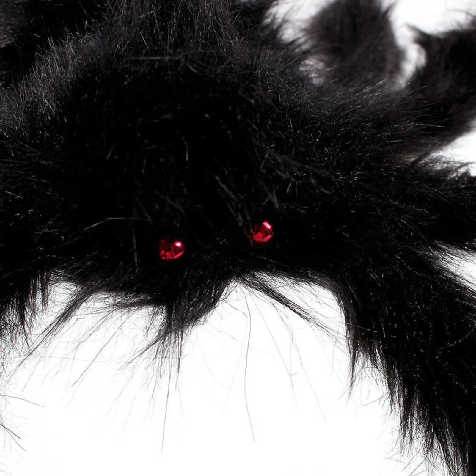 GiantSpider™ - Große, haarige Halloween-Spinne für gruselige Outdoor-Dekorationen.