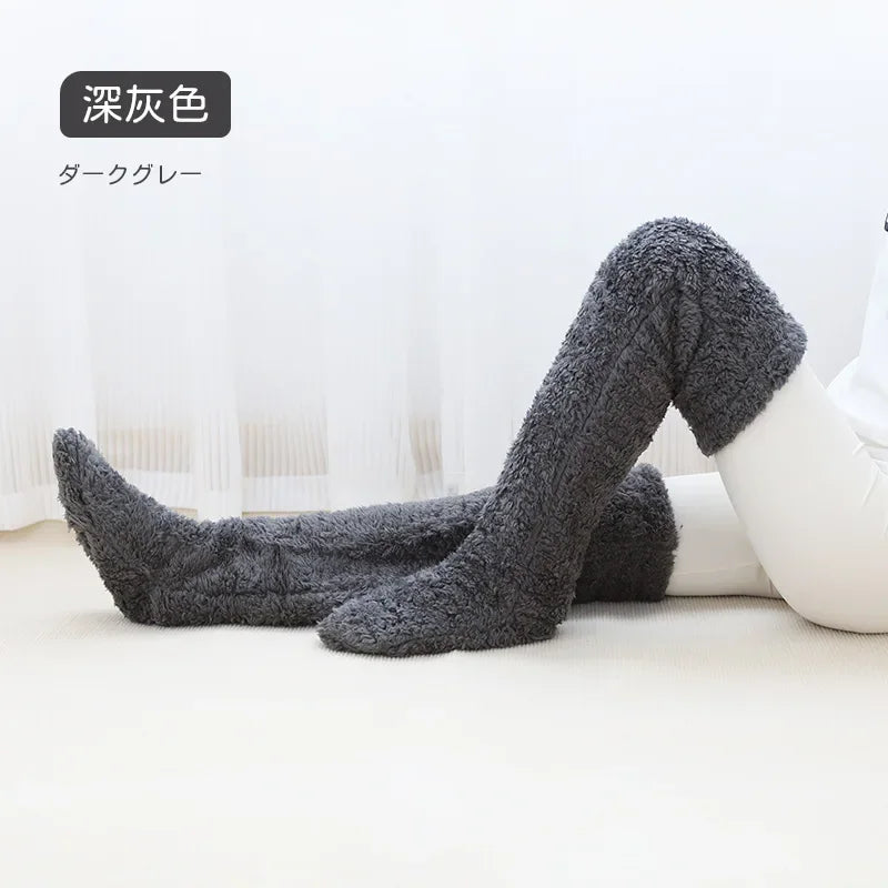 WinterSocks™ – Die ultimativ warmen, über-knielangen Socken für kalte Tage!