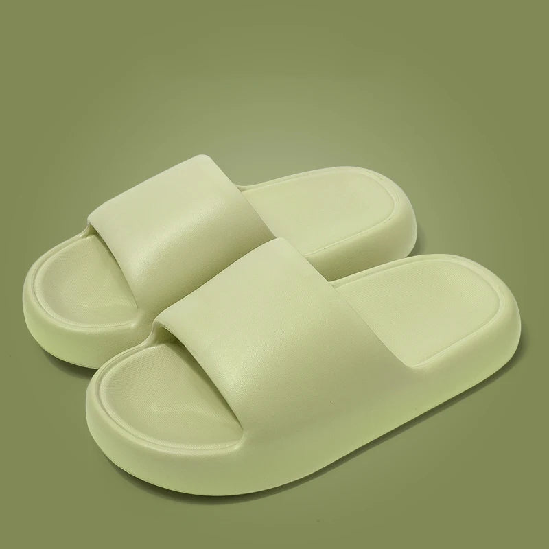 SummerSlides™ - Bequeme, rutschfeste Hausschuhe für Paare!