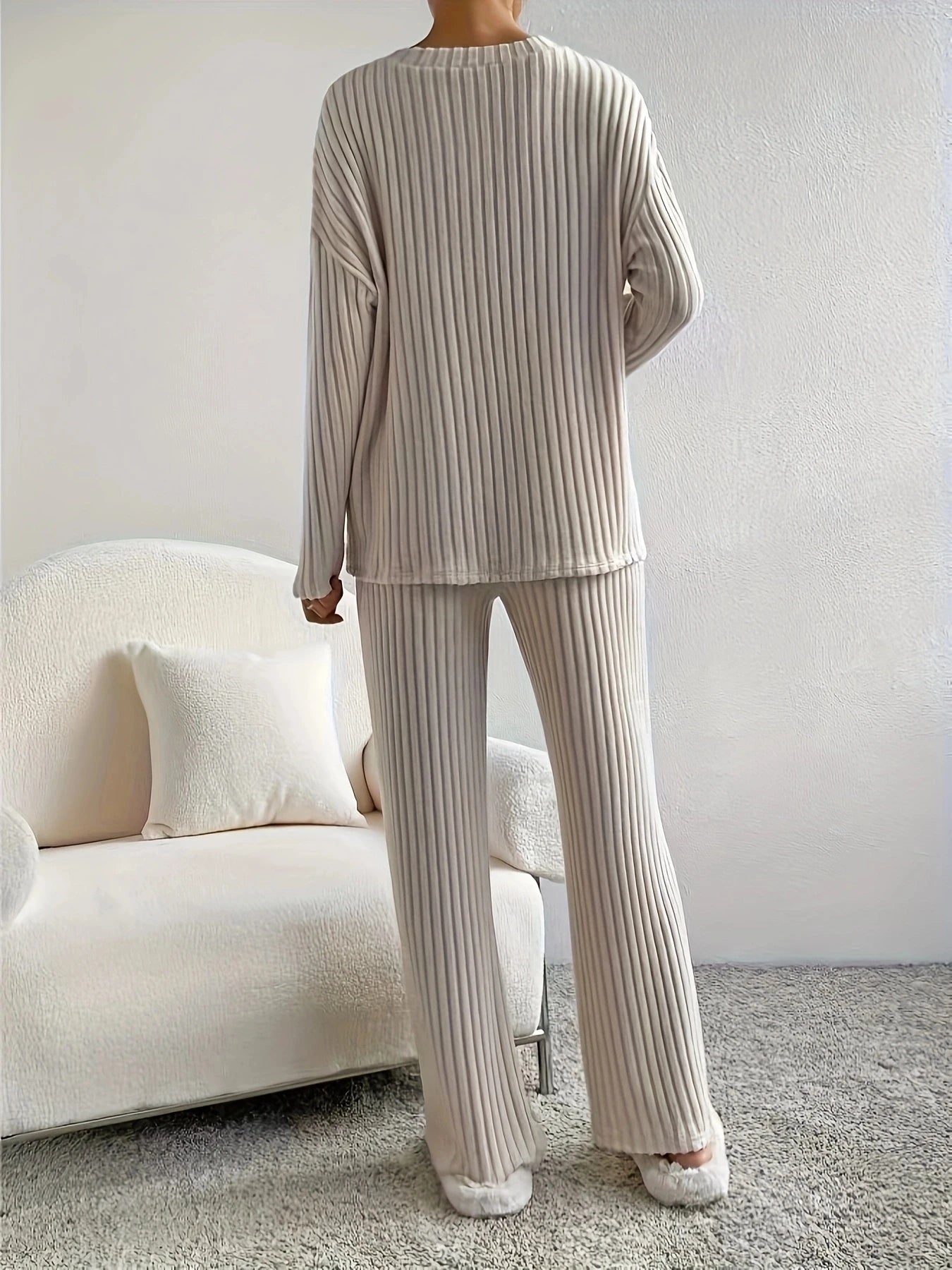 HerbstChic™ - Lässiges Strick-Set mit V-Ausschnitt und Streifenmuster für Herbst/Winter.