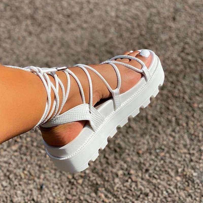 Lotte | Sandalen mit Schnüren