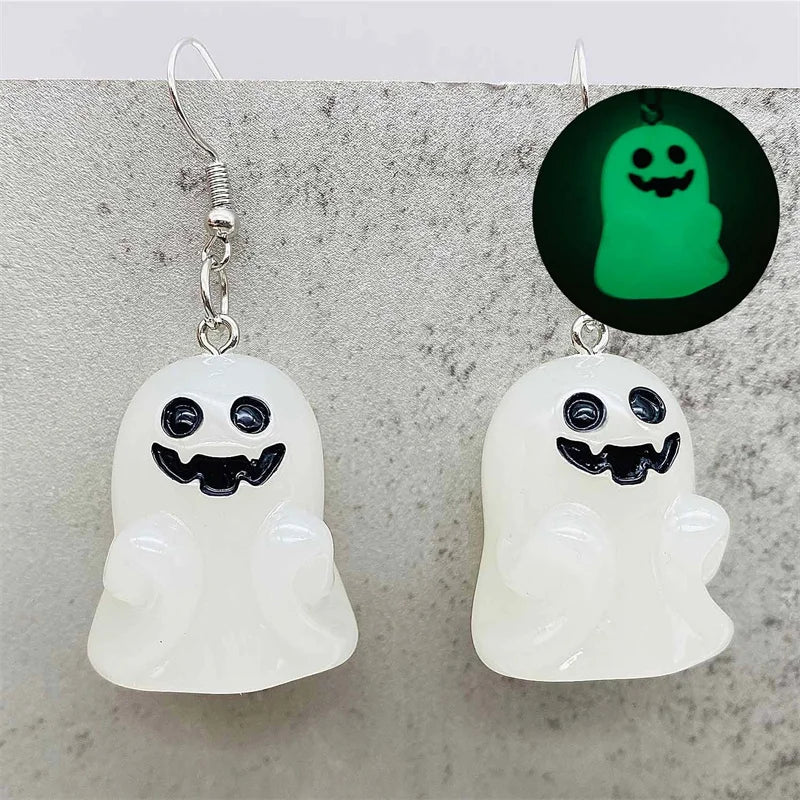 GhostCharm™ - Süße Halloween-Ohrringe mit leuchtenden Geistern und Kürbissen.