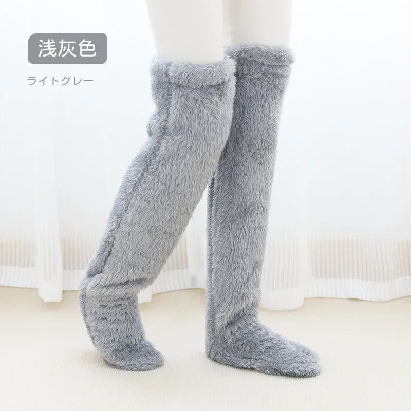 WinterSocks™ – Die ultimativ warmen, über-knielangen Socken für kalte Tage!