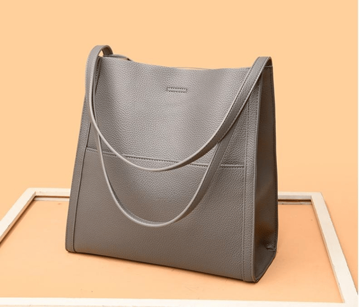 LuxuriaTote™ - Eleganz trifft auf Funktionalität in Leder | 60% RABATT