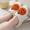 PumpkinPaws™ - Kuschelige Halloween-Pantoffeln mit Kürbismotiv für Männer und Frauen.