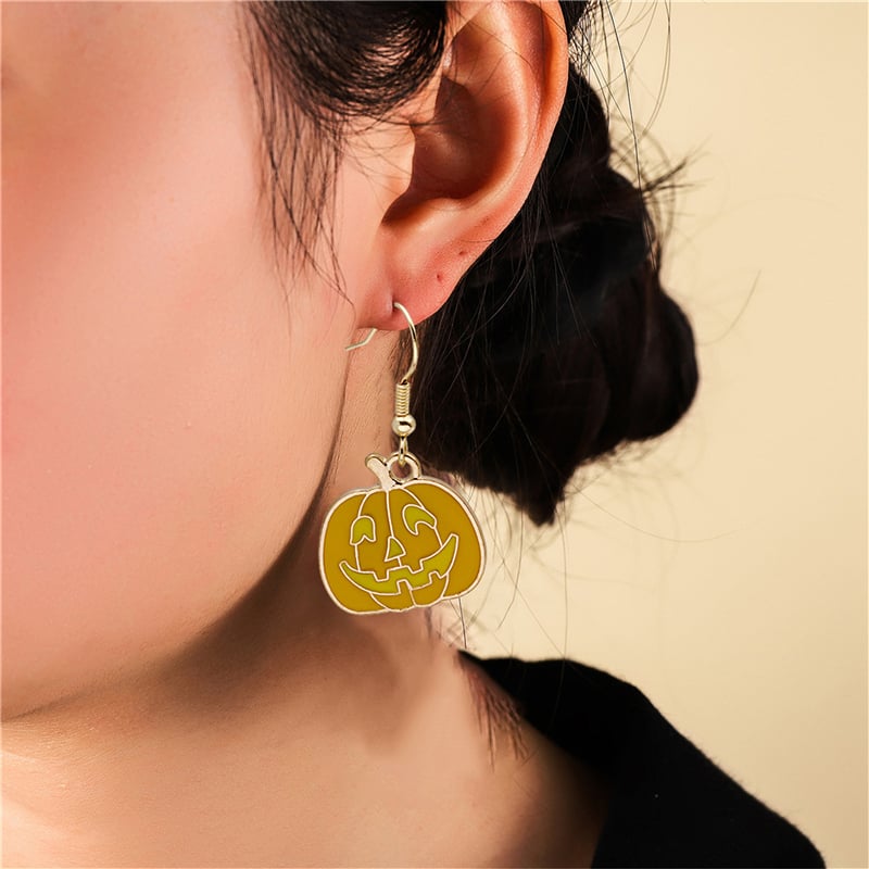 PumpkinChic™ - Die süßesten Halloween-Ohrringe für den perfekten gruseligen Look!