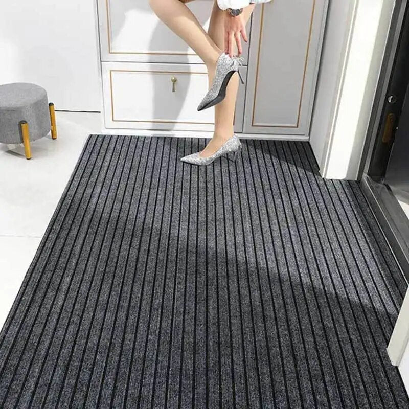StripeSafe™  Rutschfeste Fußmatten für sichere Räume!