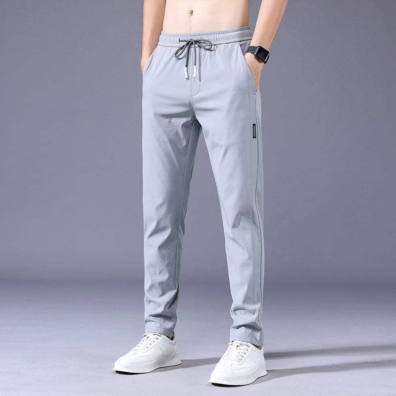 Lars | Dünne Elastische Herren-Jogginghose in Einfarbigem Design