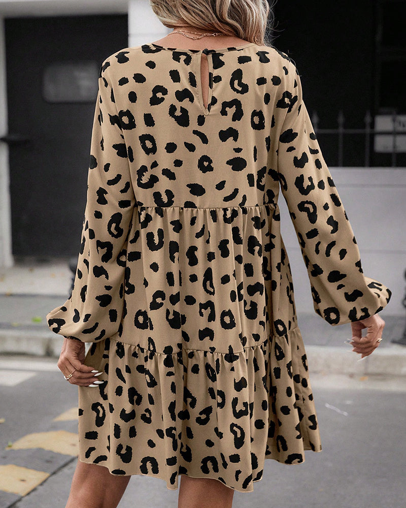 Langes Leopardenkleid