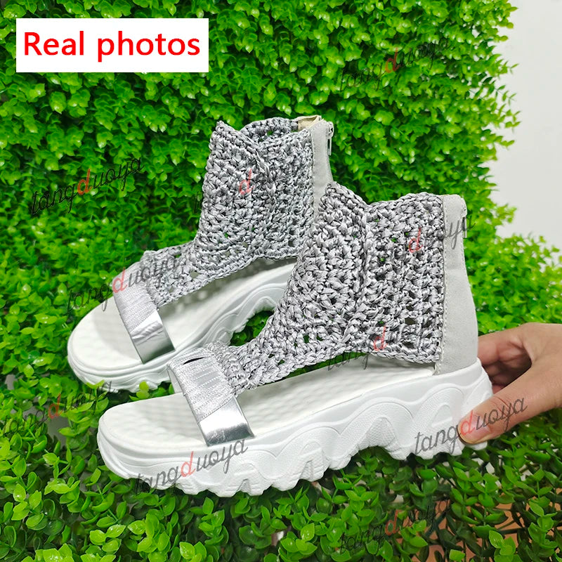 ComfyKnit™ - Stylische gestrickte Sandalen für den ultimativen Sommerkomfort.