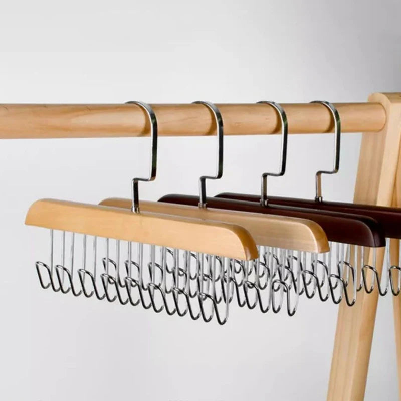 OrgaMaster™ - Ihr zuverlässiger Partner für einen ordentlichen und funktionalen Kleiderschrank.