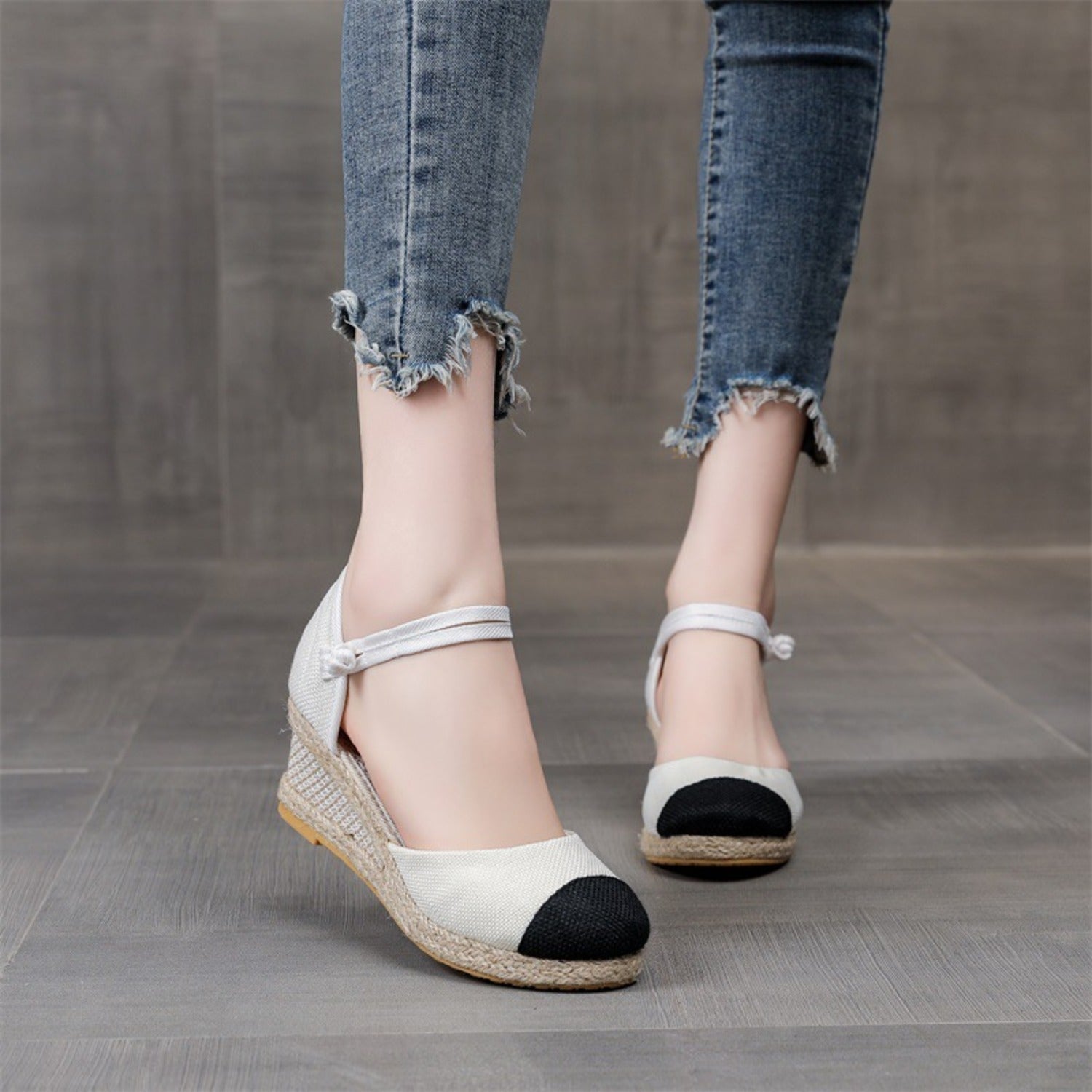 Sophie | Espadrilles mit Knöchelriemen und kontrastierenden Zehenkappen