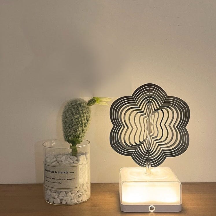 SpinNova™ Futuristisches Design trifft auf brillante Beleuchtung!